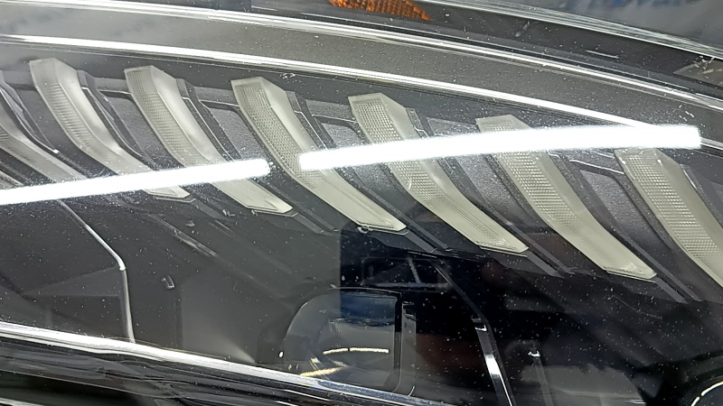 Фара передняя правая в сборе Audi Q8 19-26 LED, Matrix beam