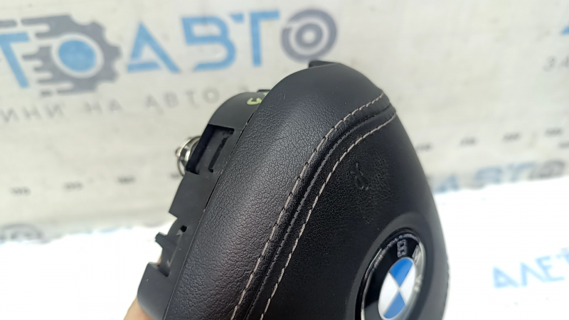 Подушка безопасности airbag в руль водительская BMW X5 G05 19-26 кожа черная, царапины