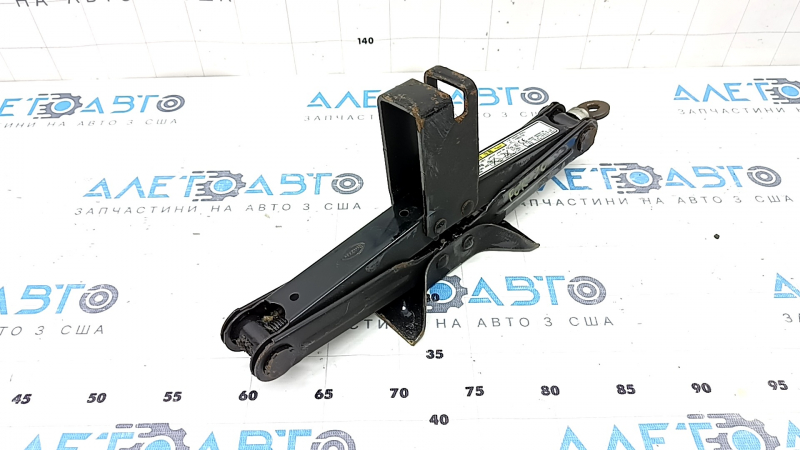Домкрат Subaru Forester 19-24 SK погнут