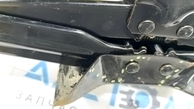Домкрат Subaru Forester 19-24 SK погнут