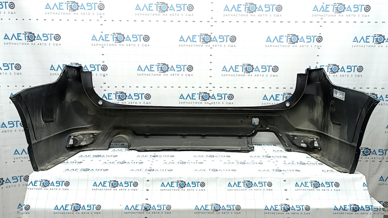 Бампер задний голый Subaru Forester 19-24 SK графит, царапины, вмятина