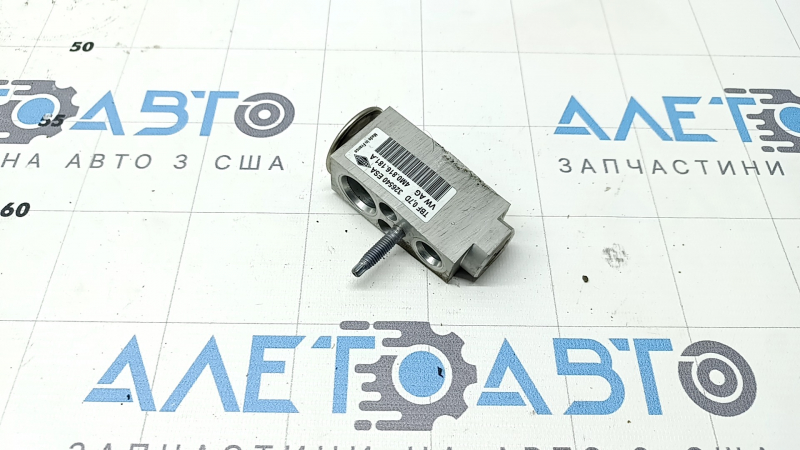 Клапан печки кондиционера заднего ряда Audi Q8 19-26