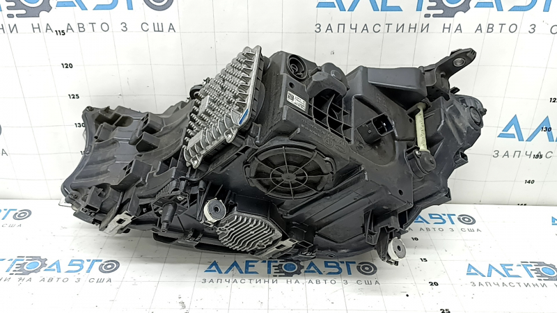 Фара передняя правая в сборе BMW 7 G11 G12 16-19 LED