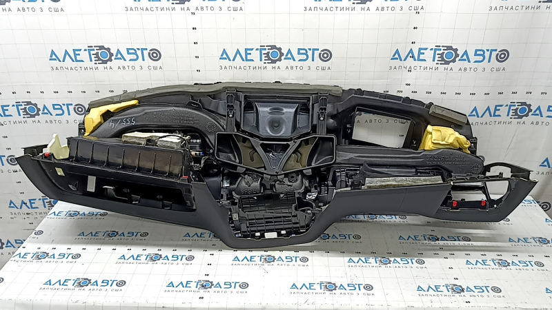 Торпедо передняя панель с AIRBAG BMW 7 G11 G12 16-19 экокожа, под проекцию, черная