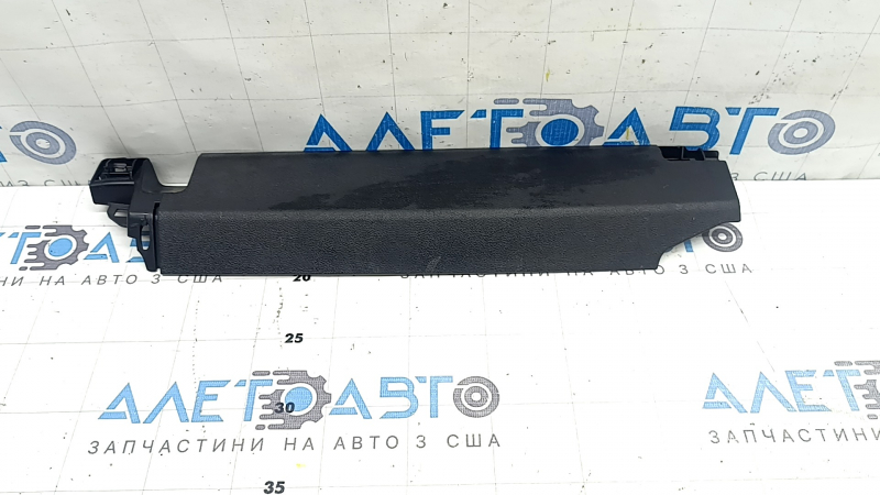Накладка пассажирского сиденья нижняя передняя BMW 7 G11 G12 16-22 черная