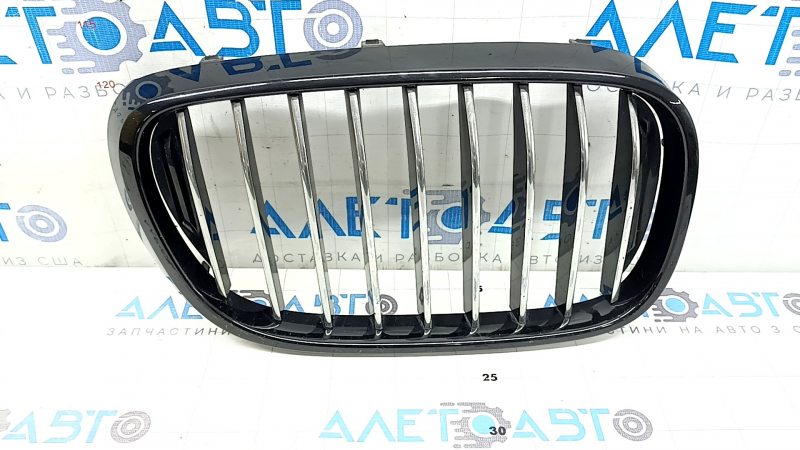 Решетка радиатора grill правая BMW 7 G11 G12 16-19 без ночного видения, тычки