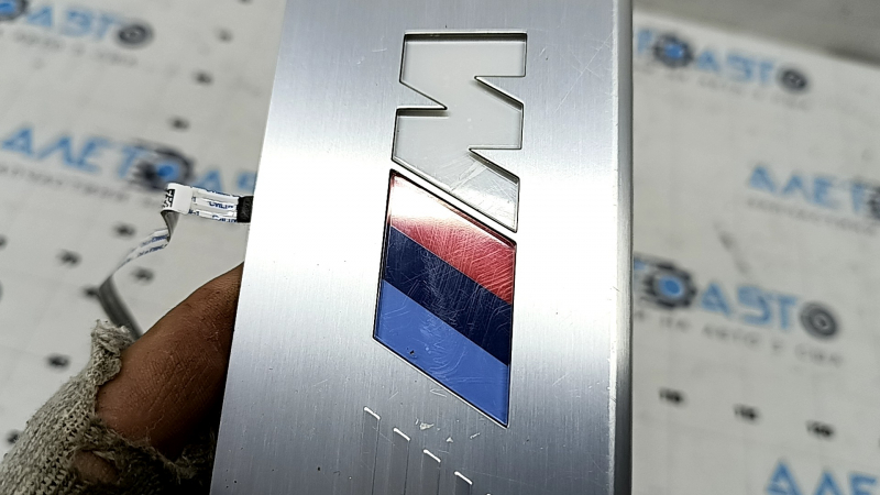 Накладка порога зовнішня передня ліва BMW 7 G11 G12 16-22 хром з підсвічуванням, M-Sport, тички, подряпини