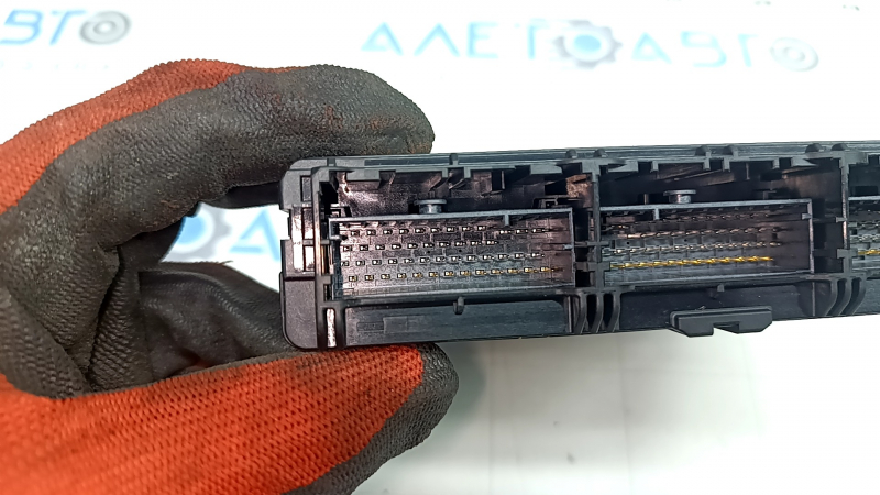 Hybrid Vehicle Control Module Toyota Rav4 19-25 hybrid, надлом крепления