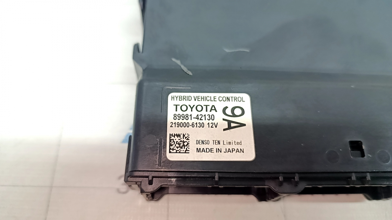 Hybrid Vehicle Control Module Toyota Rav4 19-25 hybrid, надлом крепления