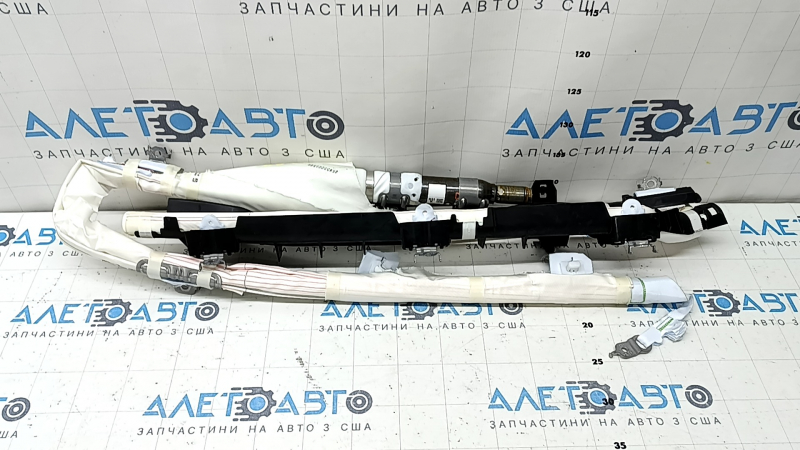 Полный вид боковой шторки airbag правой для Subaru Forester 2025-2026 на фото.