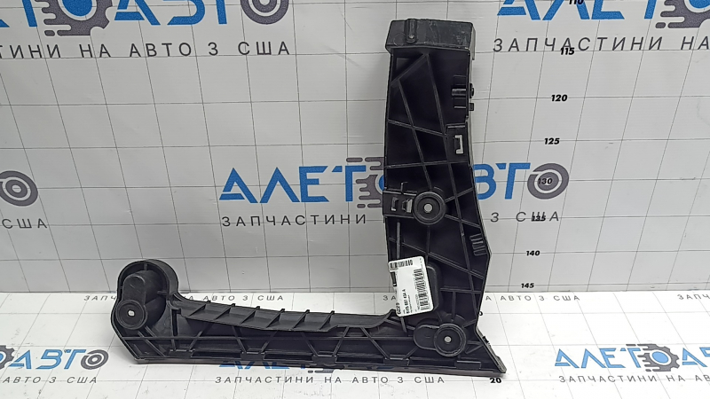 Крепление заднего бампера на крыле правое Audi A4 B9 20-25