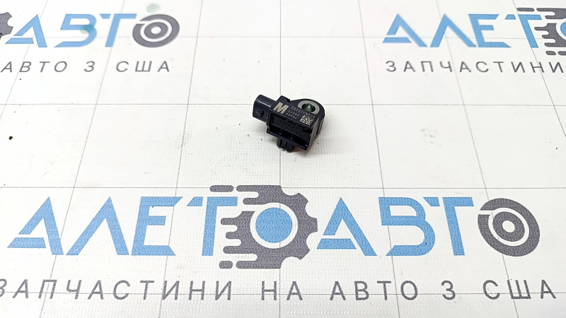 Датчик подушки безопасности салонный Subaru Forester 25-26