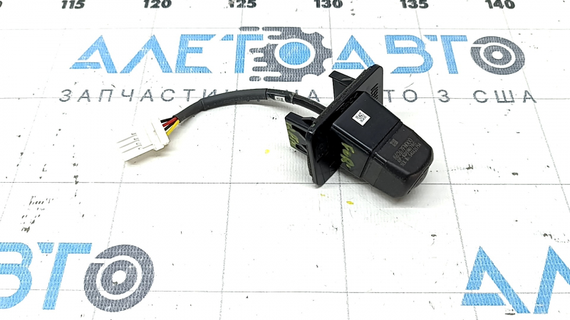 Камера заднего вида Subaru Forester 25-26