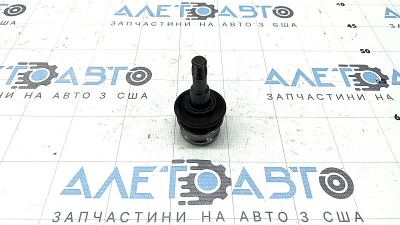 Шаровая опора передняя левая Subaru Forester 25-26 2.5