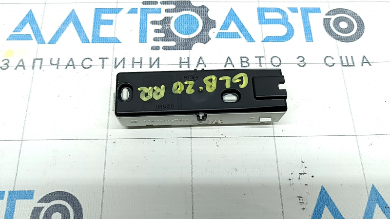 Плафон освещения задний правый Mercedes X247 GLB 20-26 черный