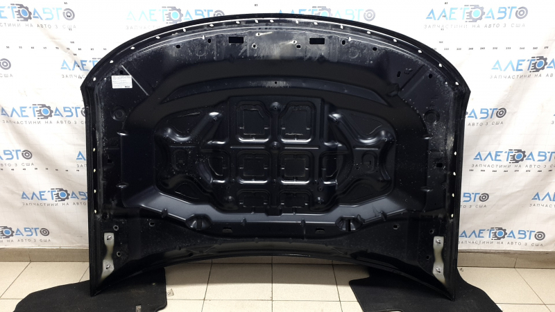 Капот голый Ford Explorer 20-25 алюминий, черный UM, сколы, в клее