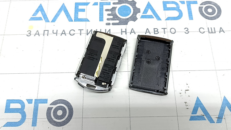 Ключ Volvo XC60 18-26 keyless, 4 кнопки, кожа коричневая, полез хром, тычки