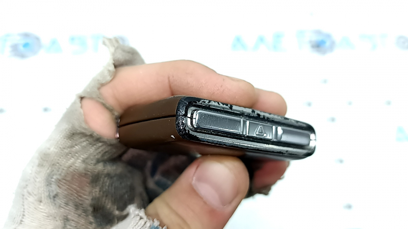 Ключ Volvo XC60 18-26 keyless, 4 кнопки, кожа коричневая, полез хром, тычки