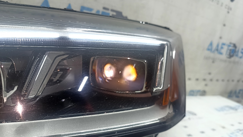Фара передняя левая в сборе Audi A5 F5 18-19 LED