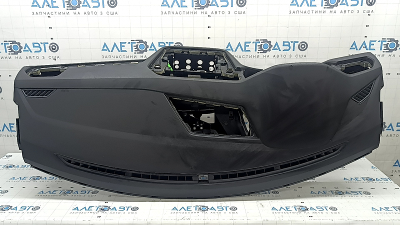 Торпедо передняя панель с AIRBAG VW Tiguan 18-24 черная