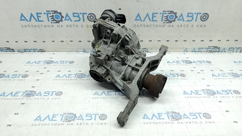 Задний дифференциал редуктор Ford Escape MK4 20-26 с блокировкой, 167к