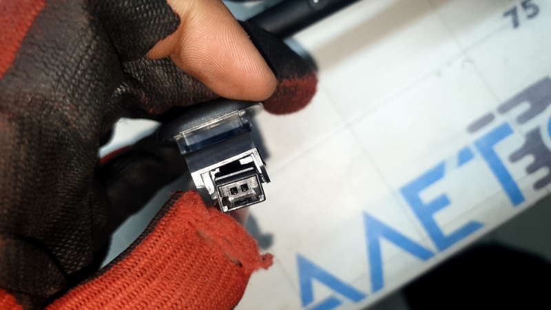 Козырек левый Audi A5 F5 17-24 черный, без крючка