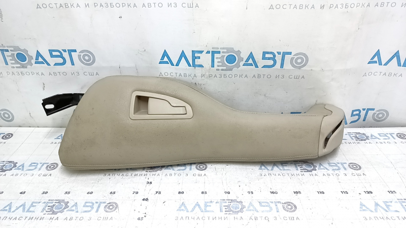 Накладка боковая задних сидений левая Subaru Outback 15-17 кожа бежевая, под химчистку