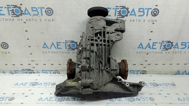 Задний дифференциал редуктор Audi Q7 16-26 116к, ржавый, порван сайлент