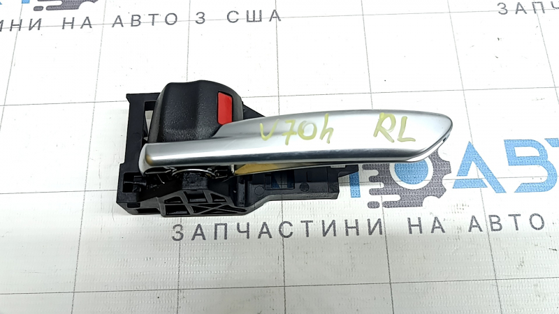 Ручка двери внутренняя задняя левая Toyota Camry v70 18-24