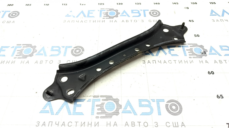 Распорка центрального тоннеля Toyota Camry v70 18-24 задняя