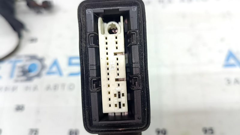 Проводка двери передней правой Audi A6 C7 12-18 под keyless