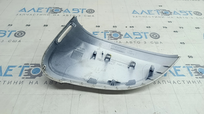 Крышка бокового зеркала правая Audi A5 F5 18-25 под BSM, белая, надлом крепления