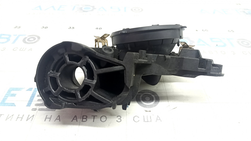Моторчик бокового правого зеркала Audi A5 F5 18-25 с кронштейном