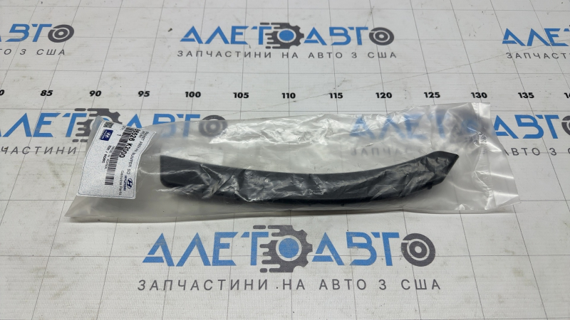 Крепление переднего бампера правое верхнее Hyundai Venue 20-26