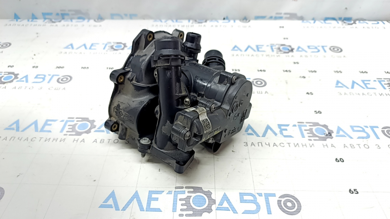 Корпус термостата Audi A6 C7 16-18 2.0T