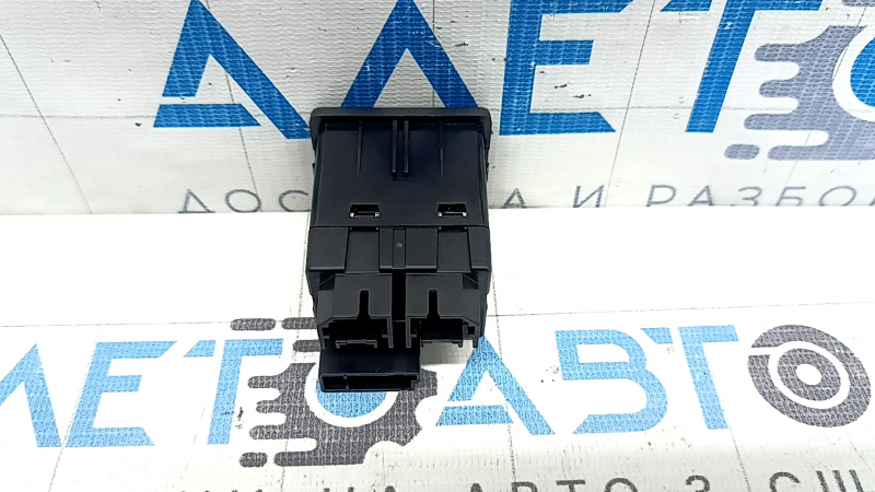USB Hub Lincoln Corsair 20-26