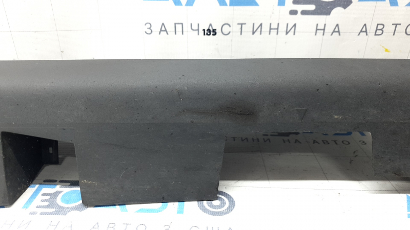 Порог правый Lincoln Corsair 20-26 структура, сколы