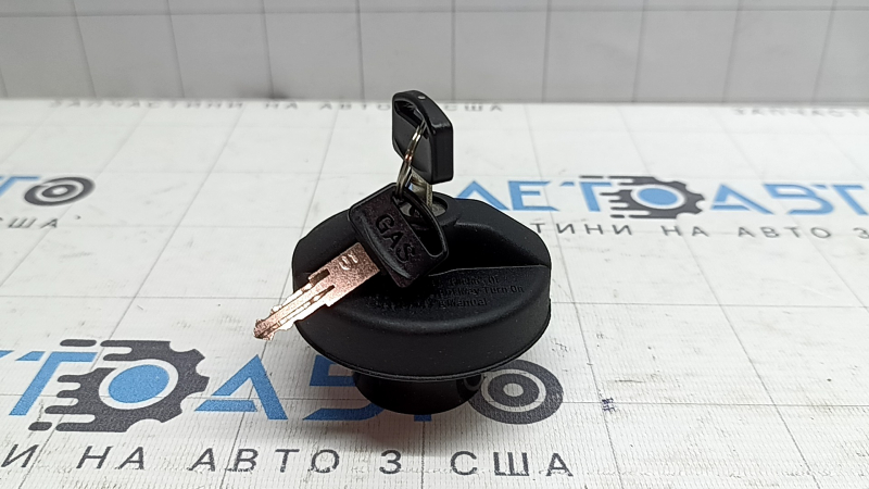 Крышка заливной горловины бензобака Jeep Cherokee KL 14-17