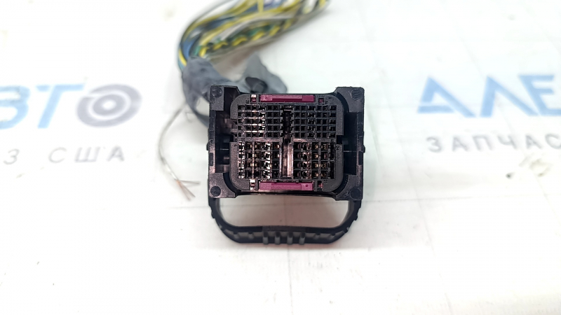 Фишка на блок ECU компьютер двигателя BMW 3 G20 20-22 3.0T B58B30B черная, 41 пинов
