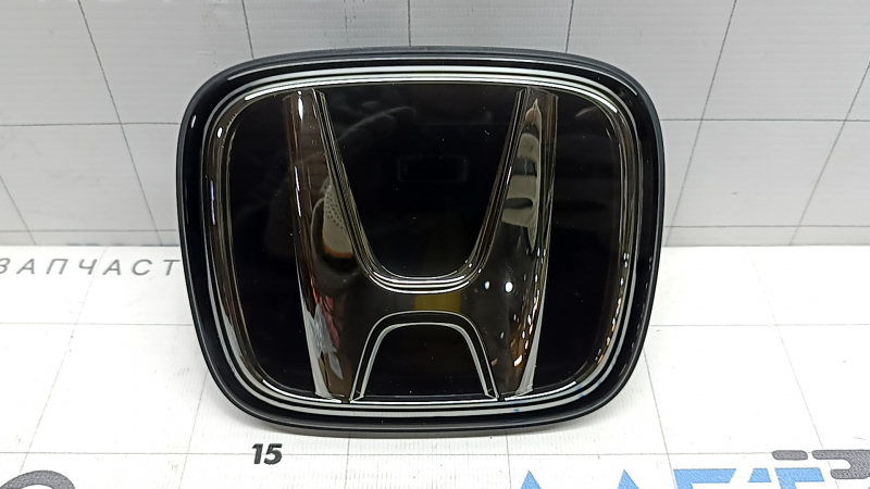 Эмблема решетки радиатора Honda Accord 23-26 под радар