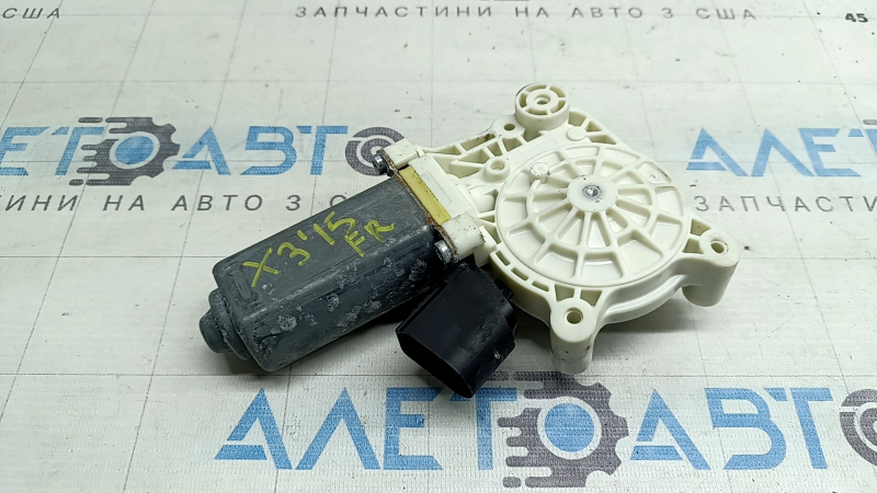 Мотор стеклоподъемника передний правый BMW X3 F25 11-17
