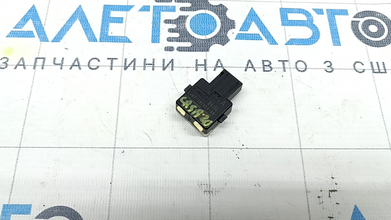 Микрофон в потолке Lincoln Corsair 20-26 тип 2