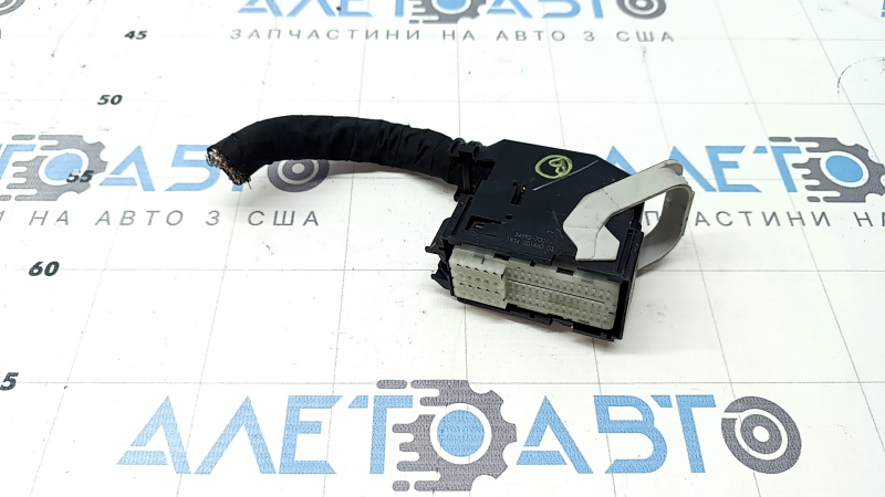 Фишка на блок ECU компьютер двигателя Jeep Compass 23-26 2.0T под разъем B