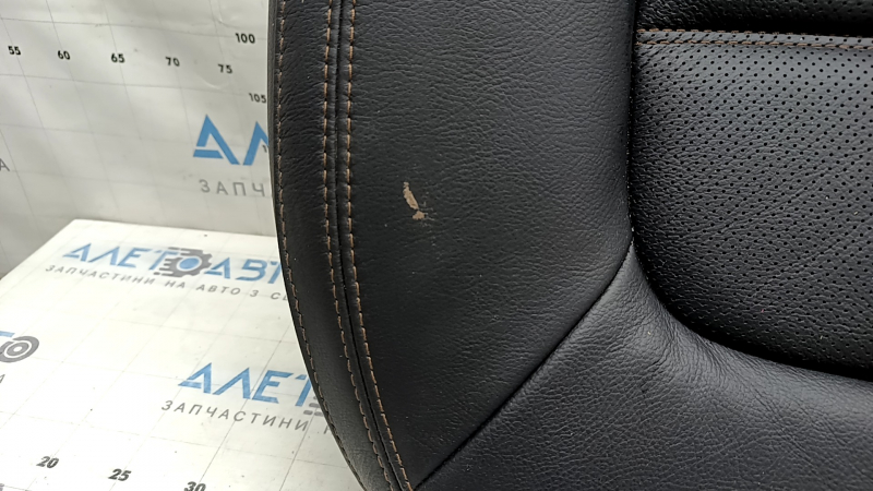 Подушка заднего ряда сидений 2 ряд Mazda CX-5 23-25 кожа черная с перфорацией, с коричневой строчкой, под чистку
