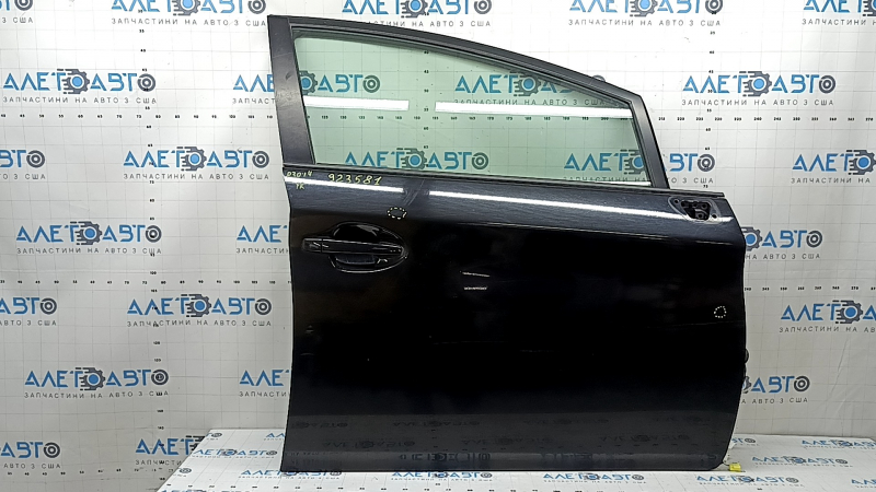 Дверь в сборе передняя правая Toyota Prius 30 10-14 keyless, черный 202, стекло PGW, тычки