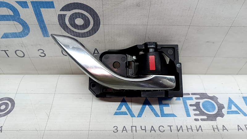 Ручка двери внутренняя передняя правая Mazda CX-5 17-25 хром