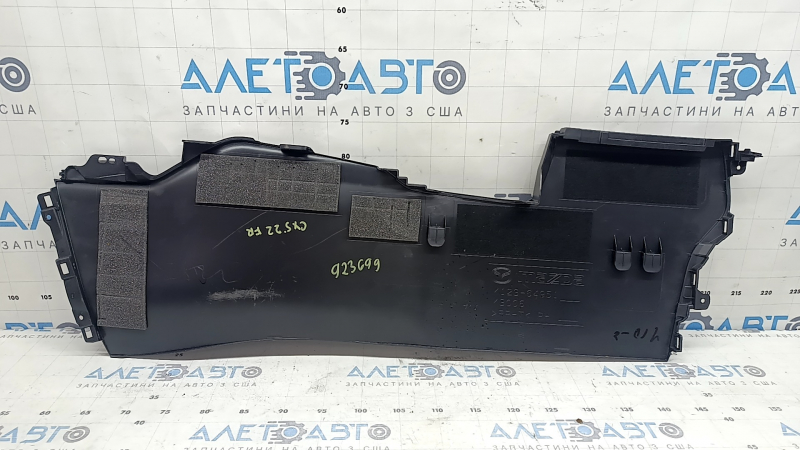 Накладка центральной консоли правая Mazda CX-5 17-25 черная, без каркаса и подлокотника, потерта