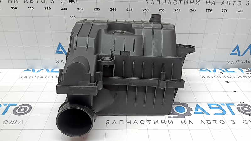Корпус воздушного фильтра Audi TTS 15-23