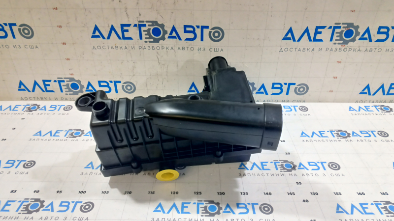 Корпус воздушного фильтра VW Passat b8 16-19 USA 2.0T