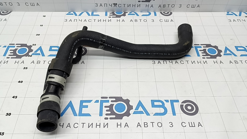 Патрубок охлаждения верхний Toyota Rav4 13-18